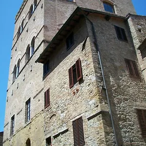 guest-house-la-torre-nomipesciolini.it-tuscanyhotel.com/